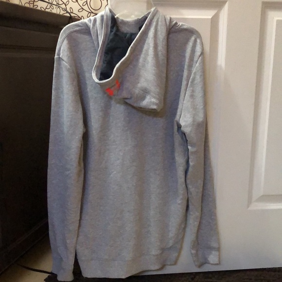 Boys Under Armour gray hoodie, size XL, NWT - Picture 2 of 7